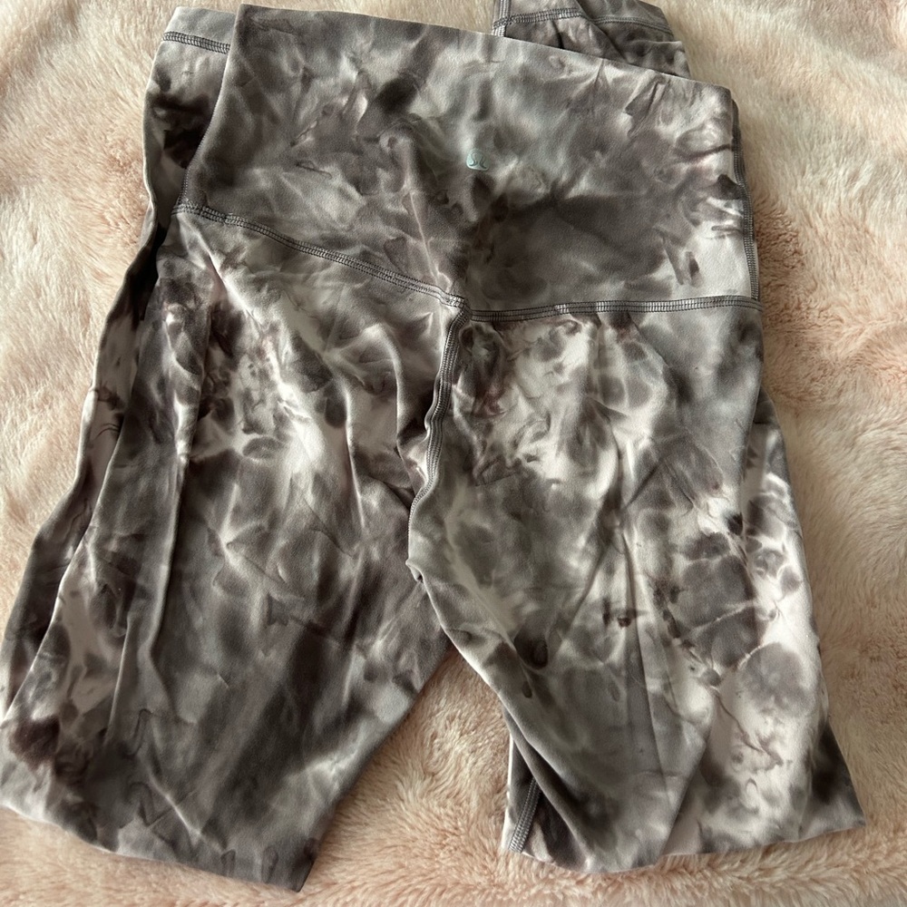 Lululemon align diamond dye leggings